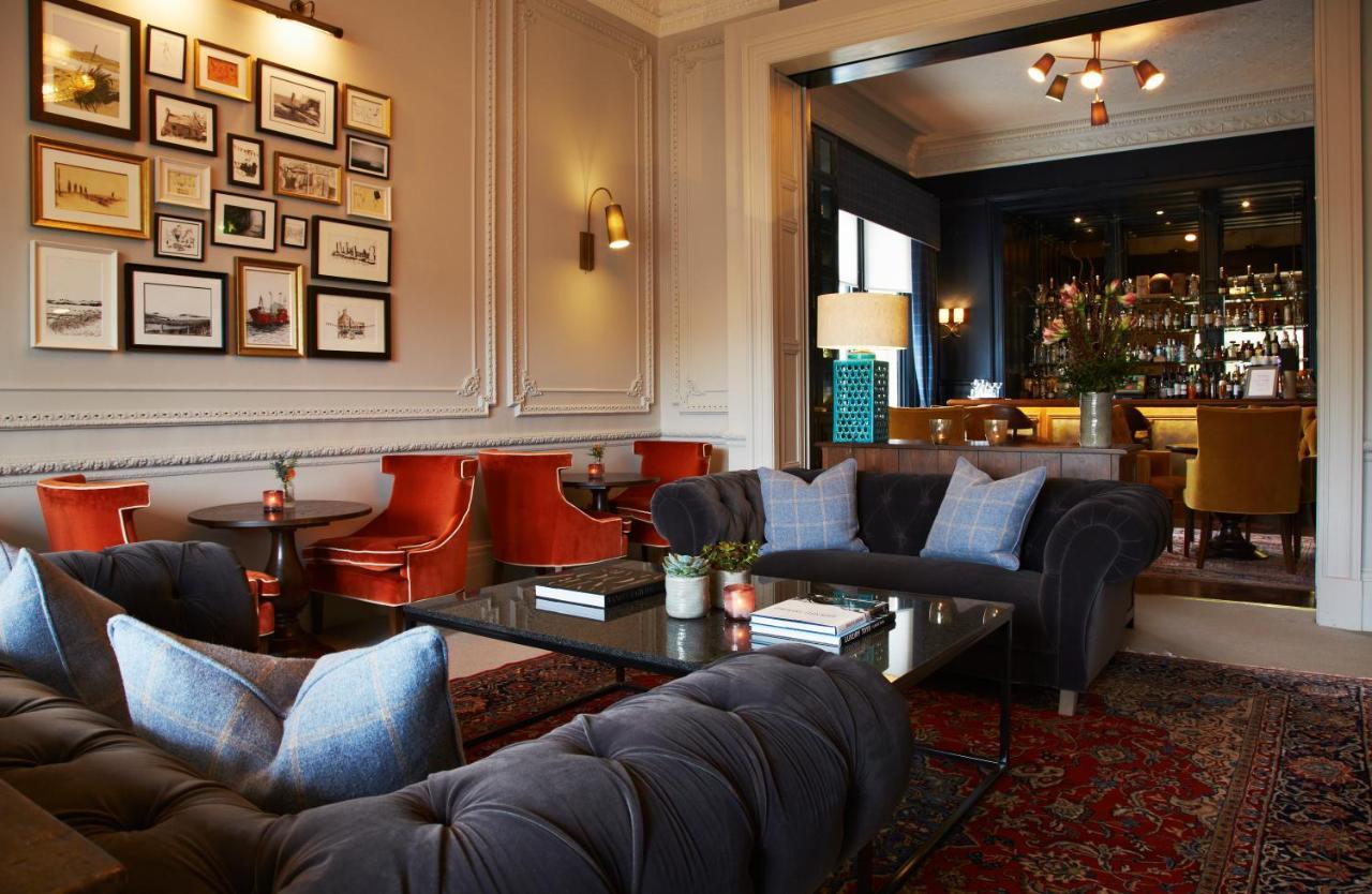เดอะ ดันสเตน เฮาส์ Hotel เอดินบะระ ภายนอก รูปภาพ The Library at The Ivy Hotel