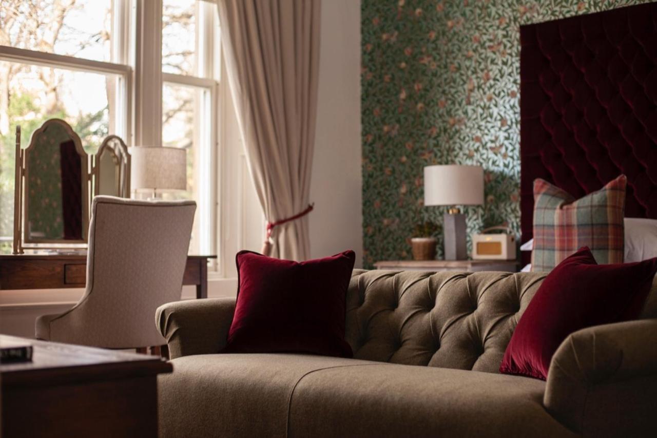 เดอะ ดันสเตน เฮาส์ Hotel เอดินบะระ ภายนอก รูปภาพ A sofa