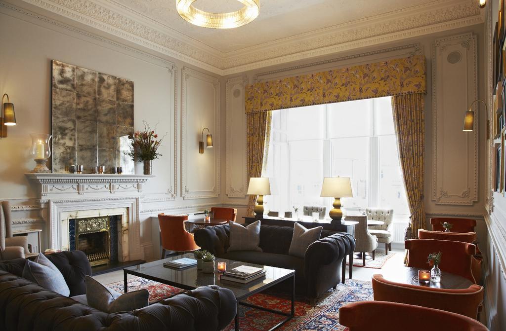 เดอะ ดันสเตน เฮาส์ Hotel เอดินบะระ ภายนอก รูปภาพ The Drawing Room at The Albany